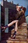 方雨婷出境《红秀GRAZIA》12月刊时尚大片